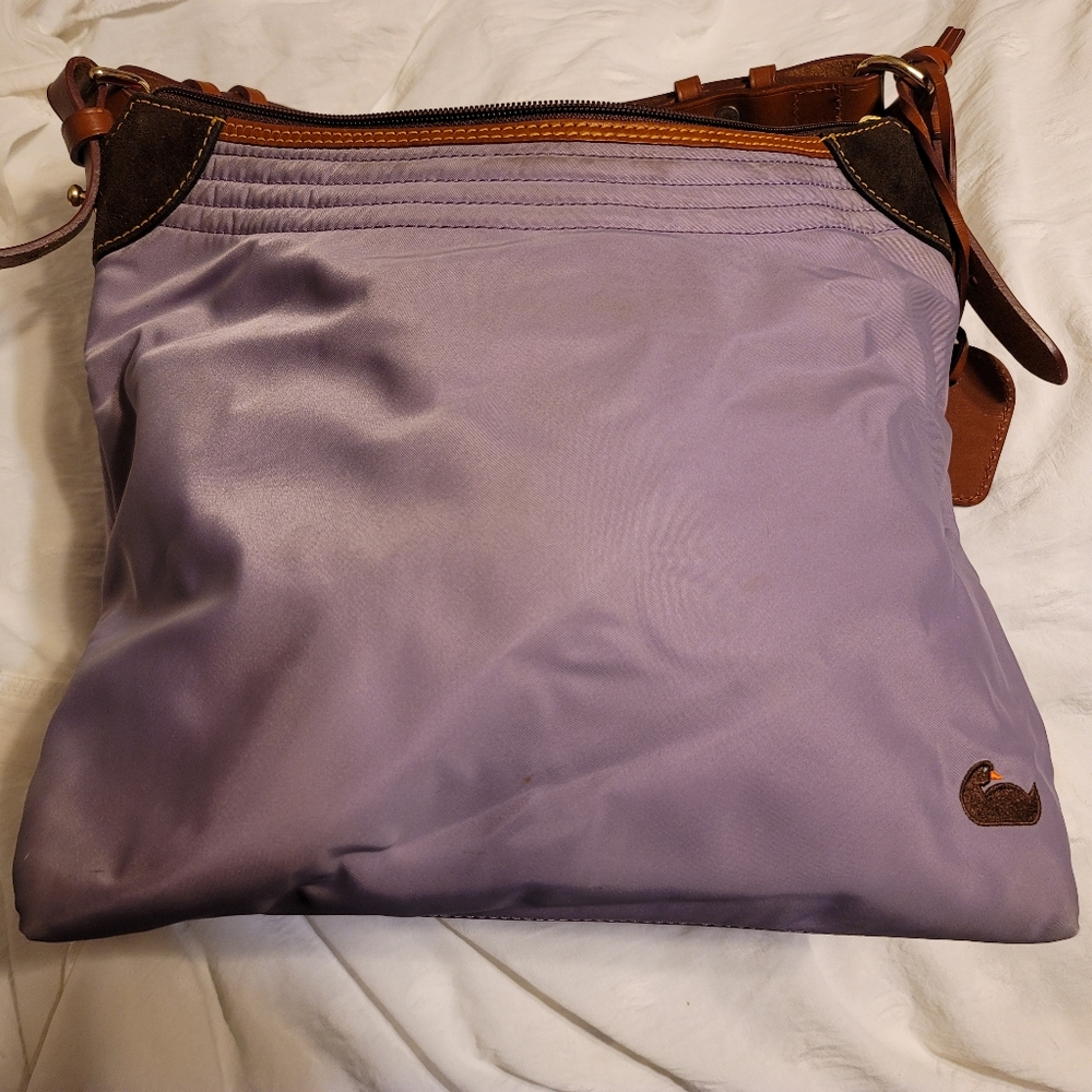 Dooney & Bourke purse